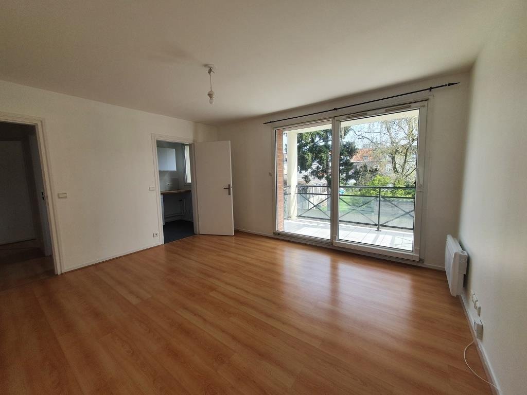 F2 AVEC BALCON & PARKING A LOUER - LOMME-LAMBERSART - 46.5 m2 - 764 &euro; charges comprises par mois