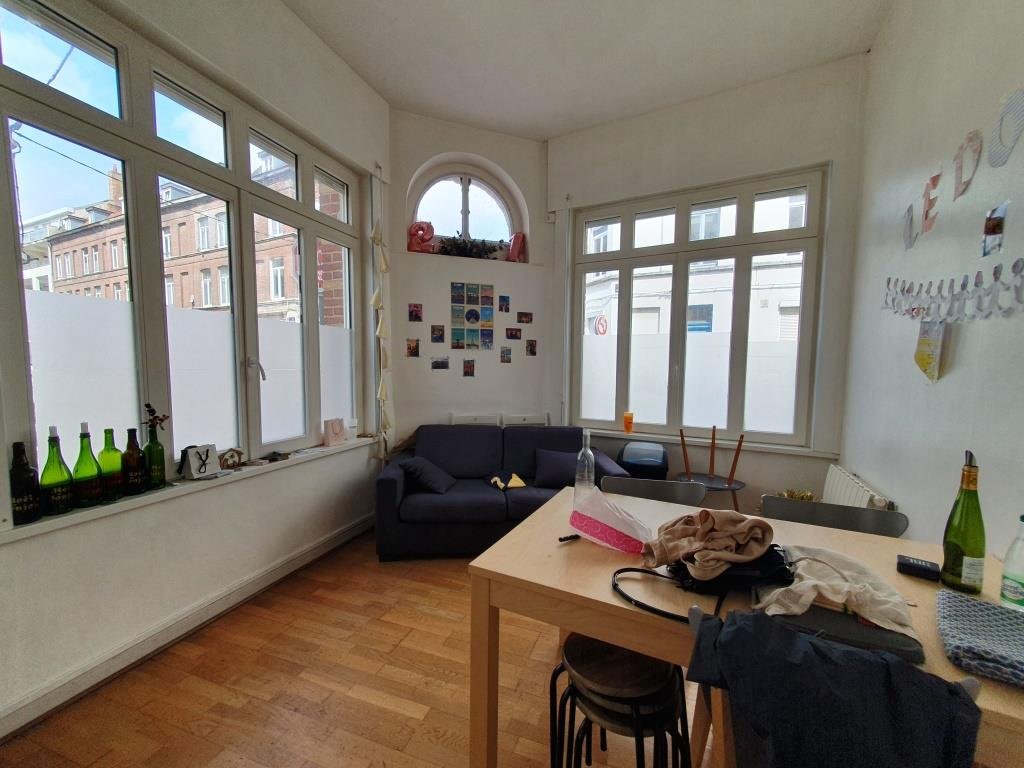 MAISON A LOUER - LILLE GAMBETTA - 77 m2 - 1399€ charges comprises par mois