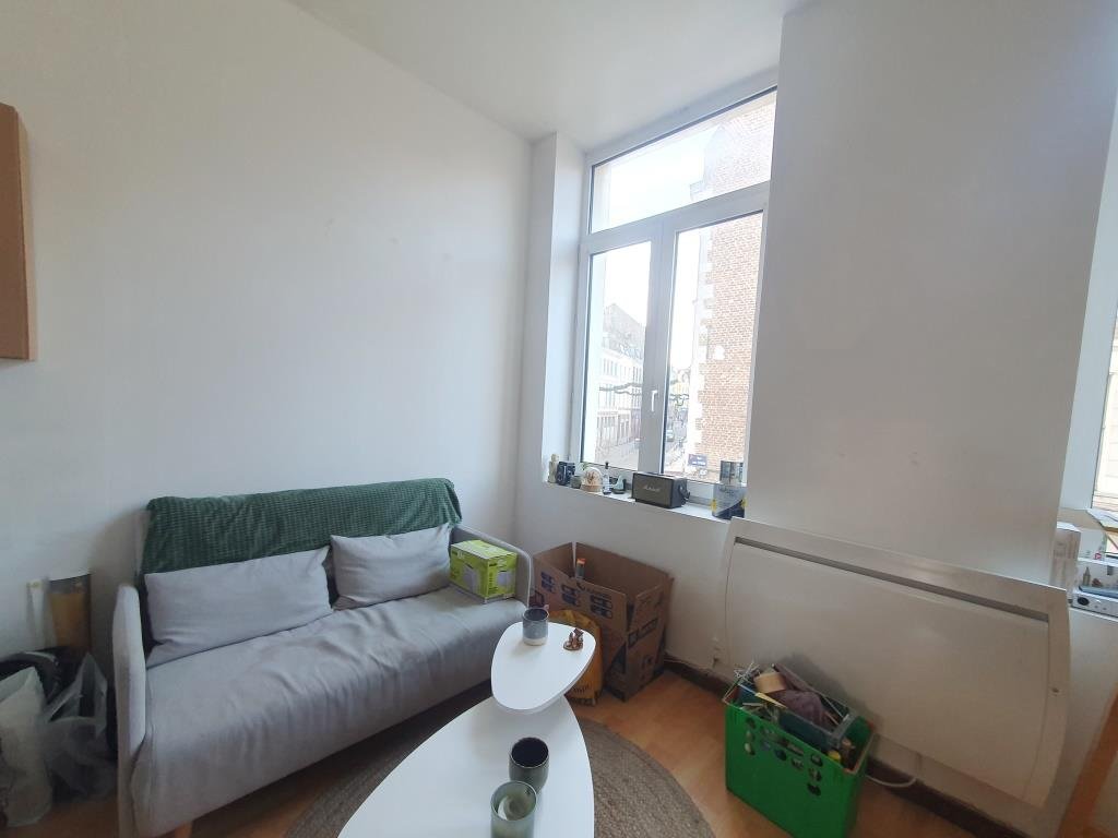 F2 LUMINEUX A LOUER - VIEUX-LILLE - 29 m2 - 599�&euro; charges comprises par mois