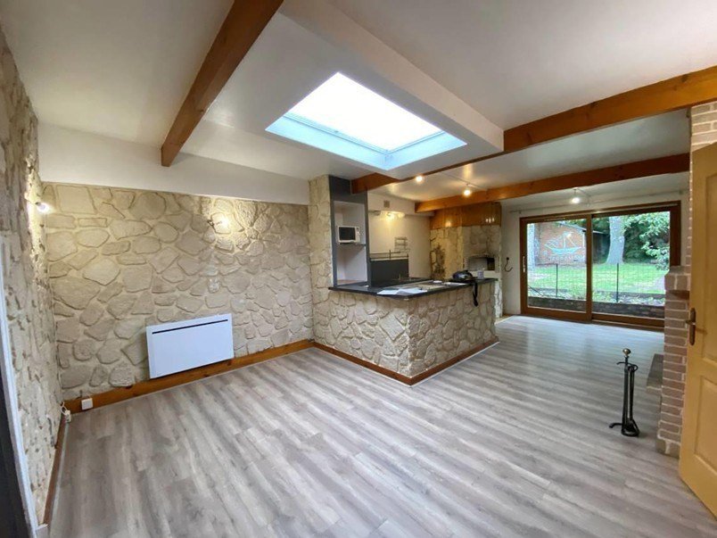 F4 AVEC JARDIN A LOUER - PERENCHIES CENTRE-VILLE - 81.5 m2 - 852€ charges comprises par mois