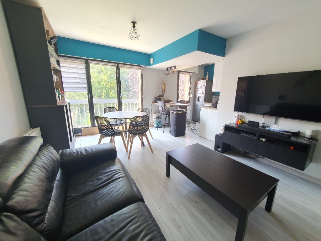 APPARTEMENT T1 A LOUER - LILLE VAUBAN - 38 m2 - 798€ charges comprises par mois
