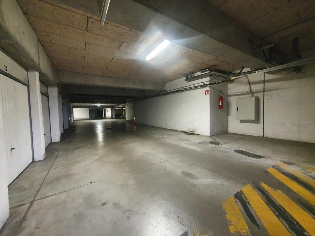PARKING A LOUER - LILLE REPUBLIQUE BEAUX ARTS - 115€ charges comprises par mois