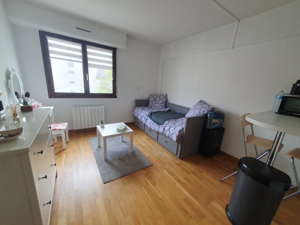 STUDIO A LOUER - LILLE SAINT MICHEL - 21 m2 - 474€ charges comprises par mois