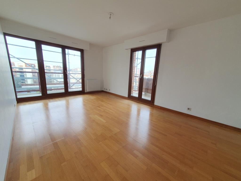 F3 rnov avec balcon et parking A LOUER - LILLE VAUBAN PROX CENTRE - 63 m2 - 1039€ charges comprises par mois