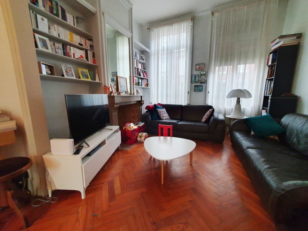 MAISON A LOUER - LA MADELEINE ROMARIN - 151.5 m2 - 1 945 € charges comprises par mois