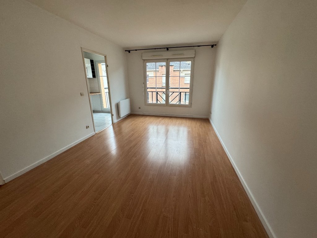 APPARTEMENT T2 A LOUER - VIEUX-LILLE - 40 m2 - 779�&euro; charges comprises par mois