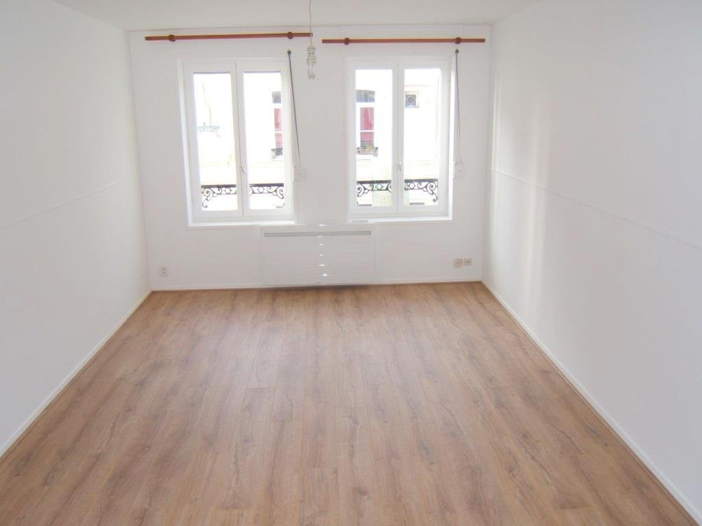 F2 AVEC CAVE A VENDRE - LILLE PLEIN CENTRE - 46.5 m2 - 166000€