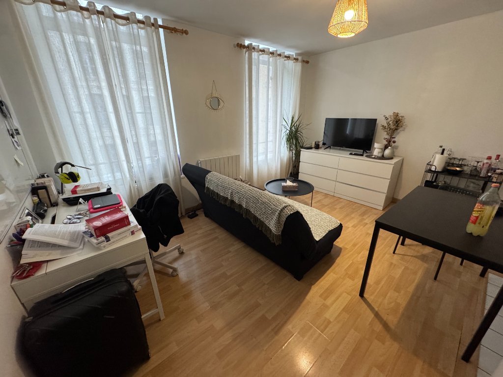 APPARTEMENT T1 A LOUER - LILLE REPUBLIQUE BEAUX ARTS - 29.5 m2 - 593€ charges comprises par mois