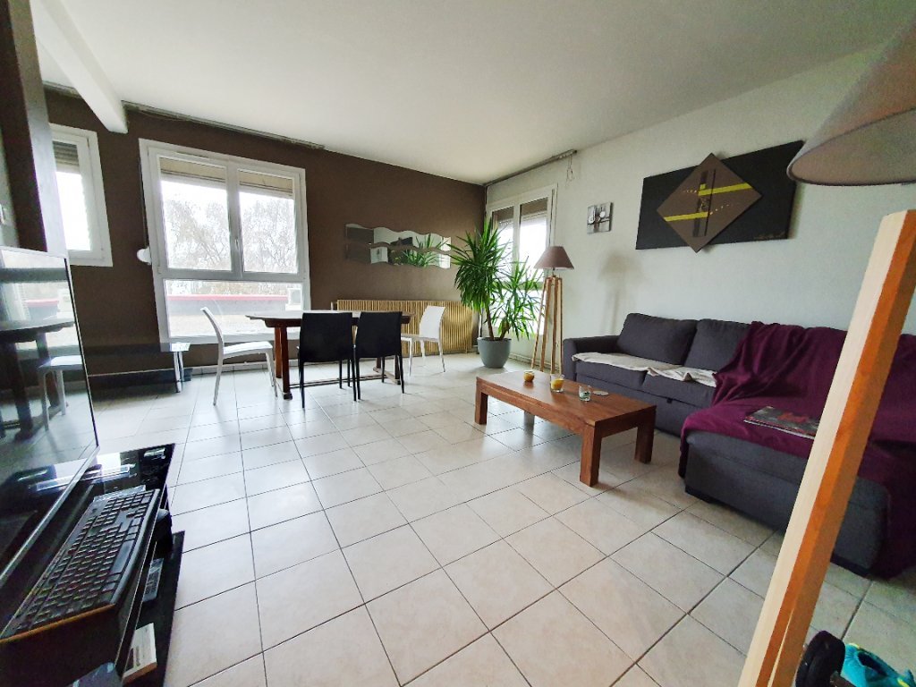 APPARTEMENT T3 A LOUER - VILLENEUVE D ASCQ CITE SCIENTIFIQUE - 66 m2 - 769€ charges comprises par mois