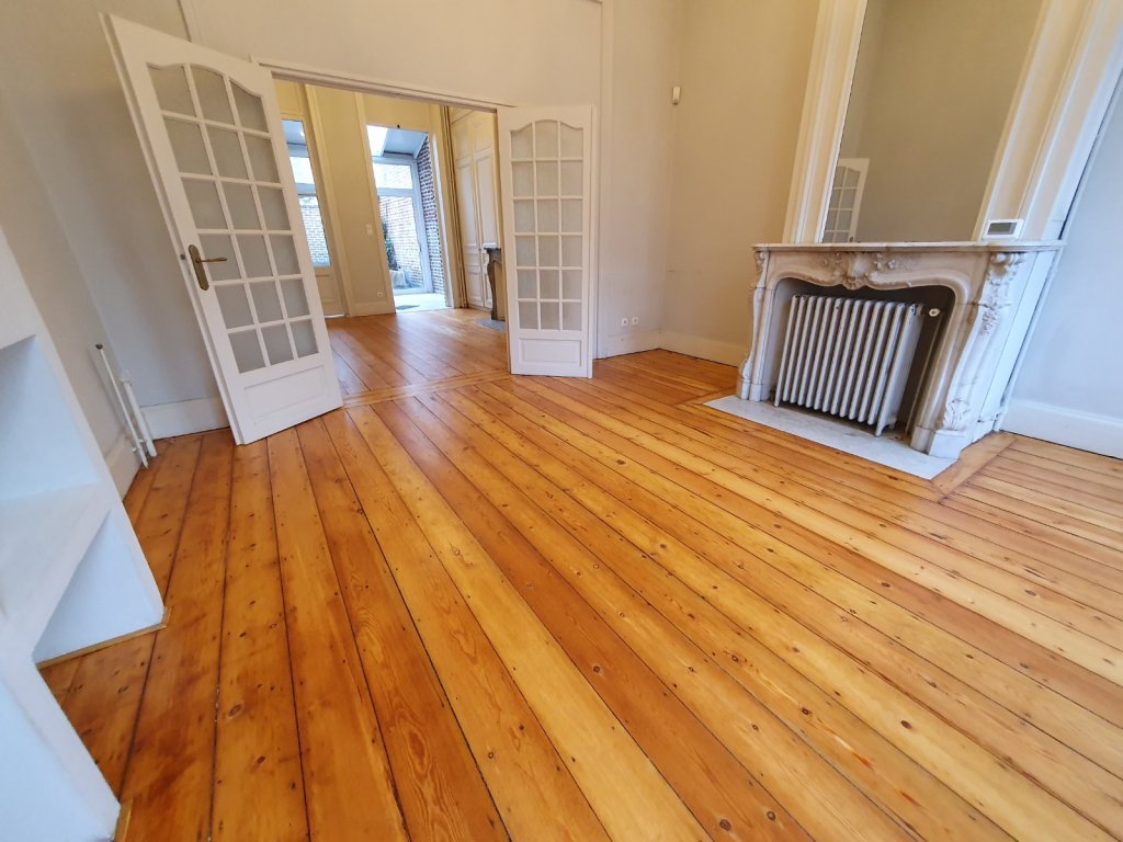 IMMEUBLE 4 LOTS A VENDRE - LILLE REPUBLIQUE BEAUX ARTS - 185 m2 - 844�000�&euro;