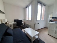STUDIO LUMINEUX A LOUER - LILLE GAMBETTA - 19 m2 - 519 &euro; charges comprises par mois
