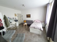STUDIO LUMINEUX A LOUER - LILLE - 23 m2 - 544 € charges comprises par mois