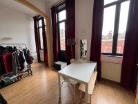 F1 BIS LUMINEUX AVEC CAVE A LOUER - LILLE Vauban - 34 m2 - 646 &euro; charges comprises par mois
