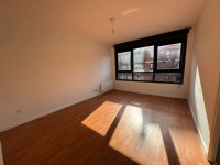 F2 EN RESIDENCE AVEC GARAGE A LOUER - VIEUX-LILLE - 40 m2 - 785 &euro; charges comprises par mois