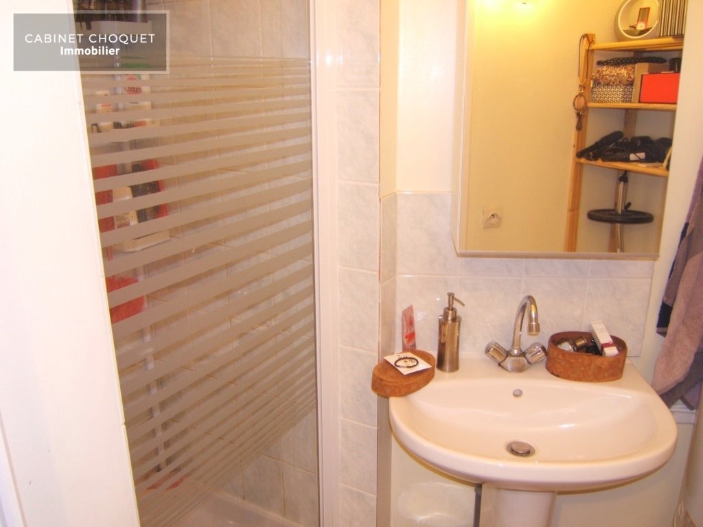 APPARTEMENT T1 A LOUER - LILLE REPUBLIQUE BEAUX ARTS - 29.5 m2 - 593€ charges comprises par mois