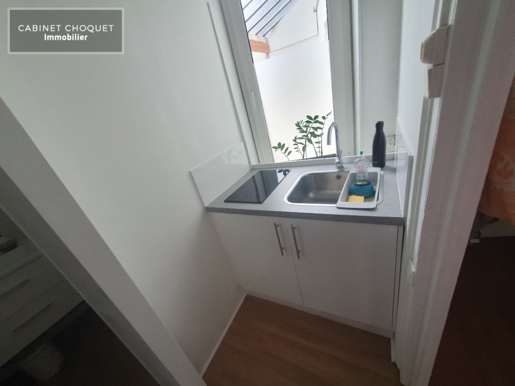 APPARTEMENT T2 A LOUER - LILLE CENTRE - 46.5 m2 - 799€ charges comprises par mois