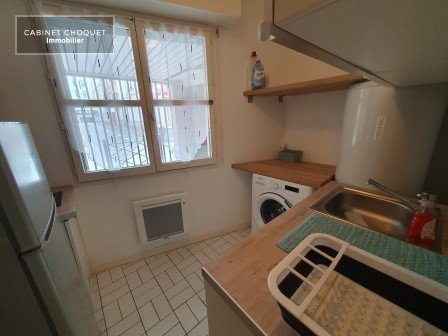 LILLE - PROX RUES GAMBETTA & SOLFERINO  - COMMERCES - METROS GAMBETTA & REPUBLIQUE - F2  MEUBLE - Disponible à partir du 20 mai
