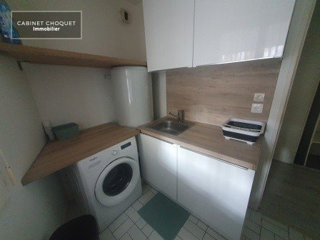 LILLE - PROX RUES GAMBETTA & SOLFERINO  - COMMERCES - METROS GAMBETTA & REPUBLIQUE - F2  MEUBLE - Disponible à partir du 20 mai