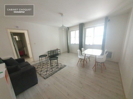 LILLE - PROX RUES GAMBETTA & SOLFERINO  - COMMERCES - METROS GAMBETTA & REPUBLIQUE - F2  MEUBLE - Disponible à partir du 20 mai