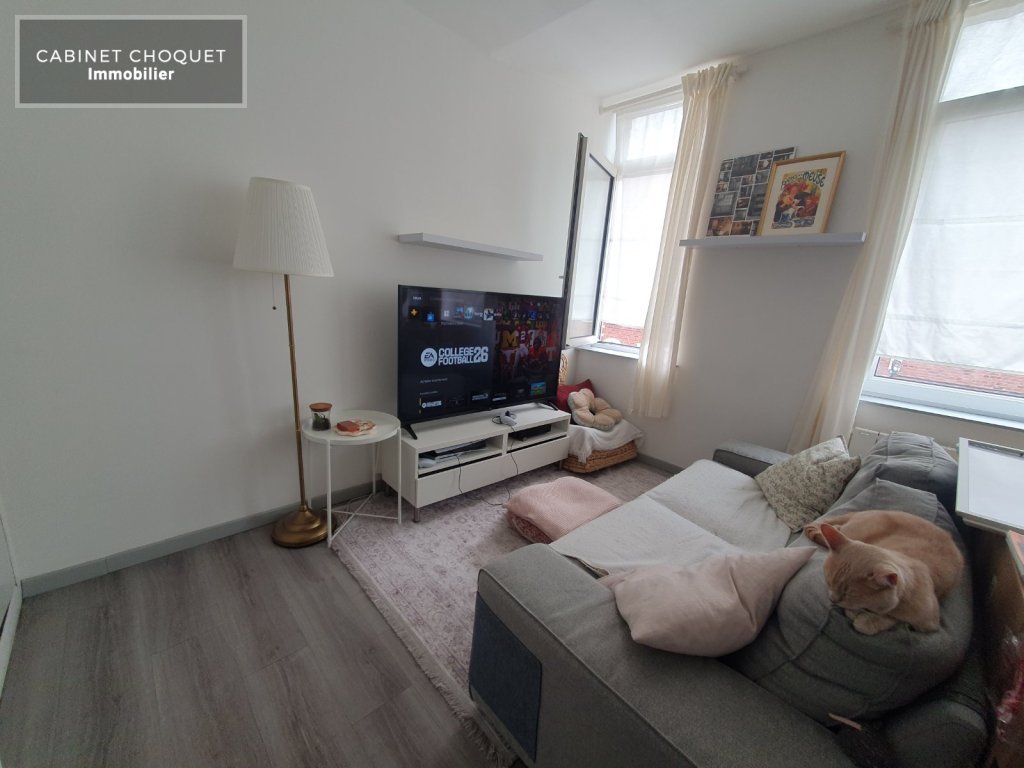LILLE - LIMITE HELLEMMES - PROX METRO MARBRERIE & RUE PIERRE LEGRAND - COMMERCES - F2 - Disponible à partir du 22 juin