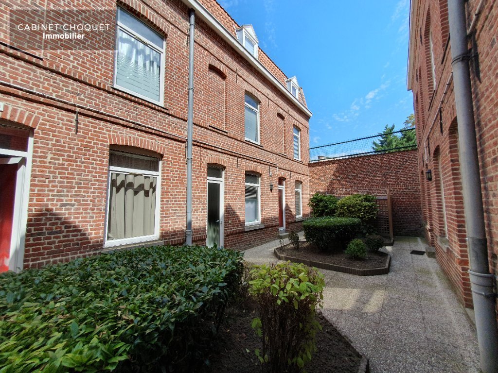 LILLE - LISIERE CENTRE - SEBASTOPOL - METRO GAMBETTA - PROX RUE SOLFERINO - F2 BIS AVEC MEZZANINE - Disponible  partir du 30 novembre