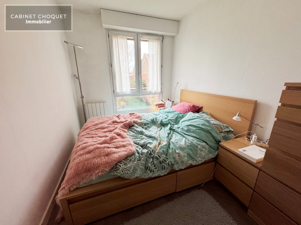 LILLE - LISIERE CENTRE - PARC JB LEBAS & GARE ST SAUVEUR - PROX RUE DE CAMBRAI - F2 LUMINEUX AVEC PARKING & CAVE - Disponible � partir du 28 f�vrier