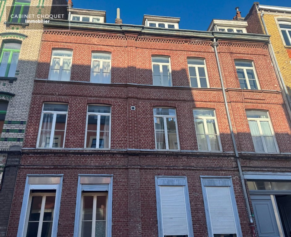 LILLE - GAMBETTA - PROX THEATRE SEBASTOPOL - ENTRE METROS REPUBLIQUE & GAMBETTA -  PETIT F2 TRAVERSANT - Disponible à partir du 24 mai