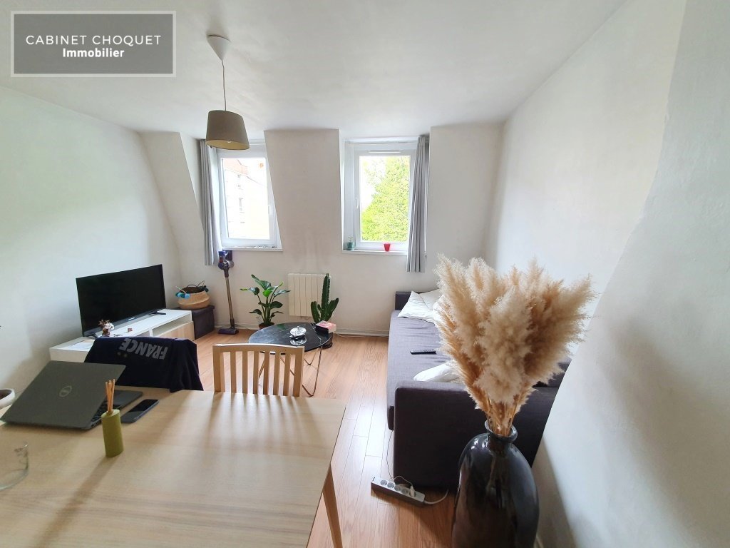 LILLE - SAINT MAURICE PELLEVOISIN - PROX EURALILLE & RUE DU FAUBOURG DE ROUBAIX - METRO - GARES - F2 - Disponible rapidement