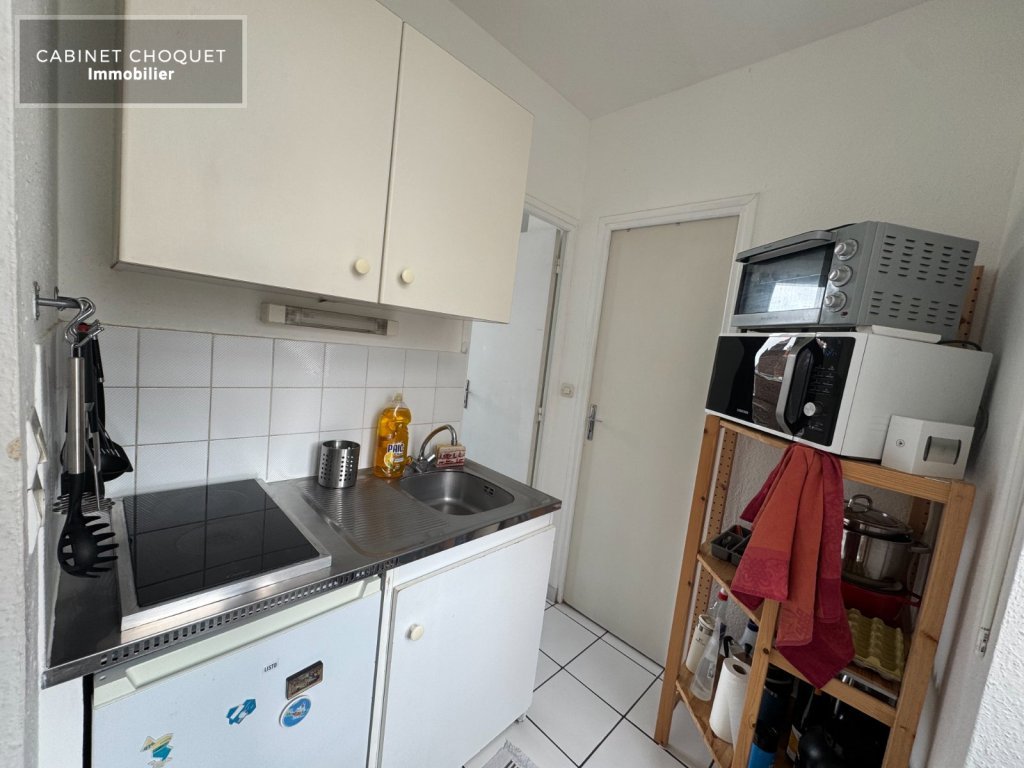 LILLE - QUARTIER SAINT MICHEL  - PROX RUE BRULE MAISON & RUE SOLFERINO - LISIERE CENTRE - F2 LUMINEUX - Disponible à partir du 15 juin