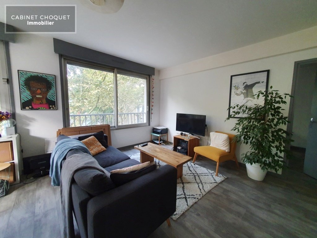 LILLE - BD VAUBAN - LA CATHO - GRANDES ECOLES - PROX RUE DU PORT - METRO GAMBETTA - COMMERCES - GRAND F2 AVEC PARKING - Disponible de suite