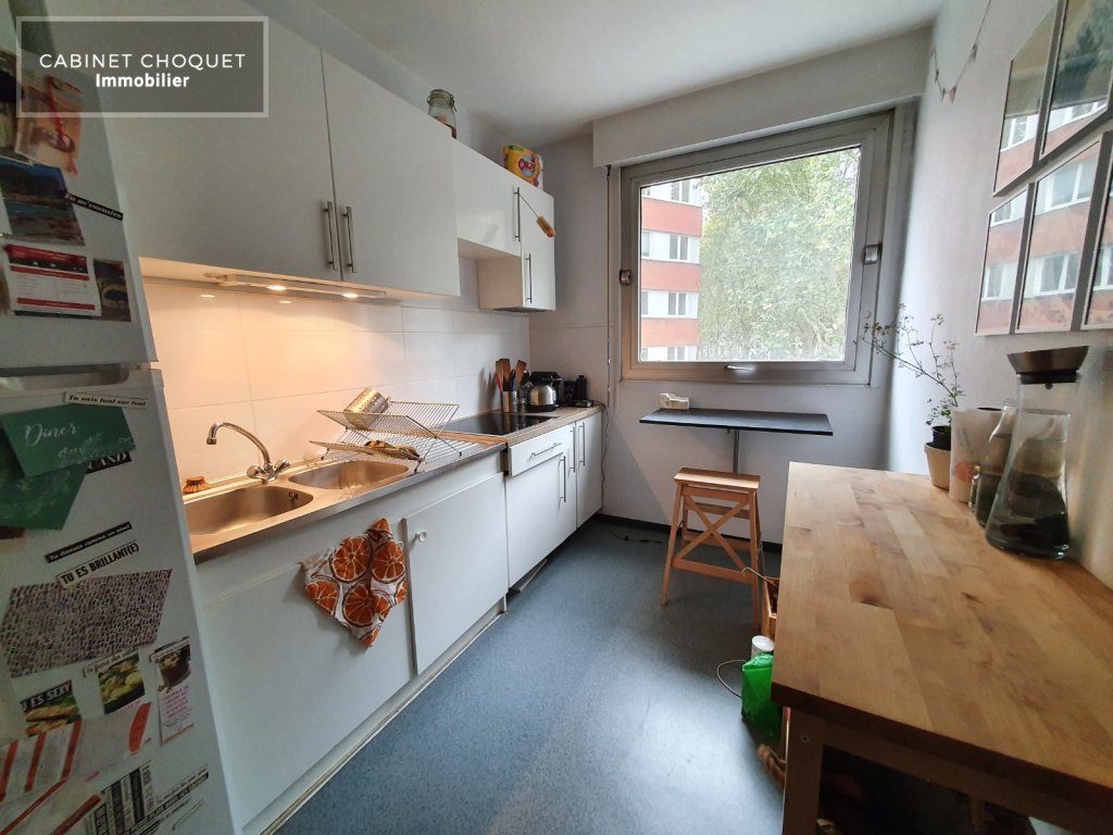 LILLE - BD VAUBAN - LA CATHO - GRANDES ECOLES - PROX RUE DU PORT - METRO GAMBETTA - COMMERCES - GRAND F2 AVEC PARKING - Disponible de suite