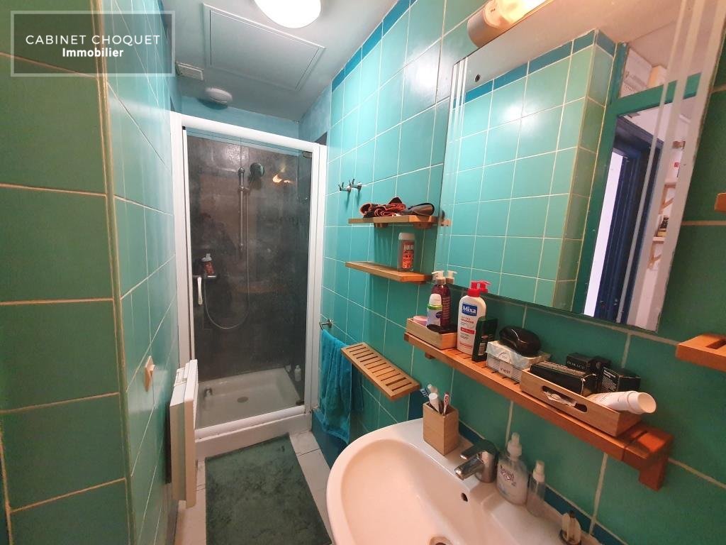 F2 A LOUER - VIEUX-LILLE - 45 m2 - 790 &euro; charges comprises par mois