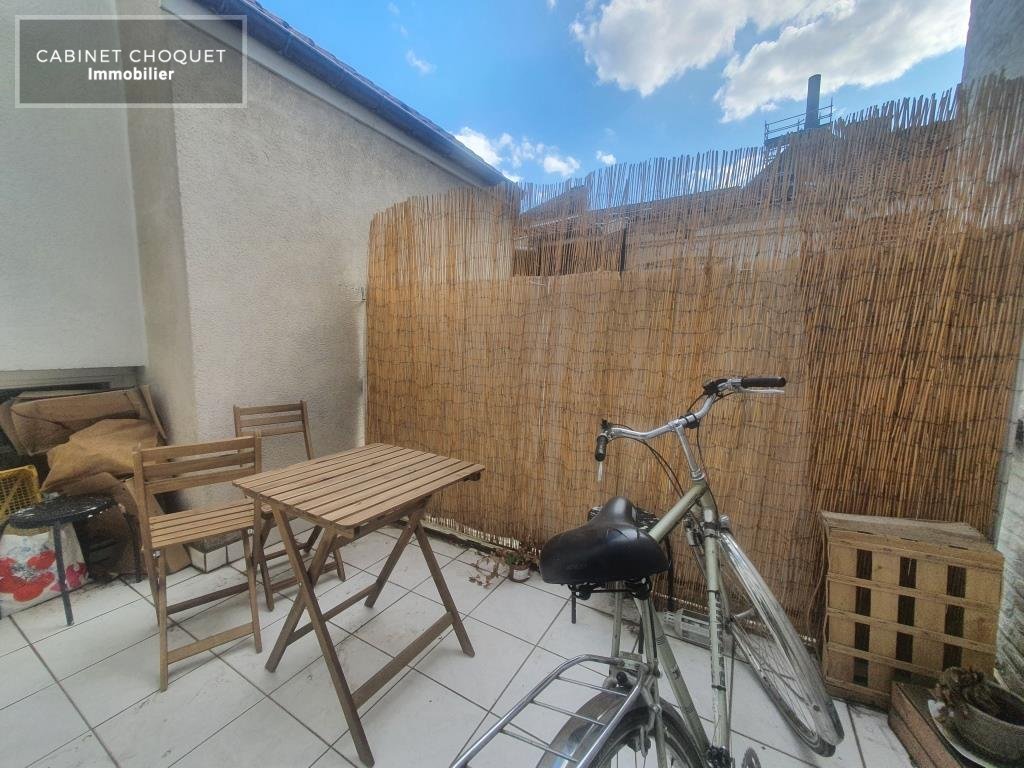 F2 A LOUER - VIEUX-LILLE - 45 m2 - 790 &euro; charges comprises par mois