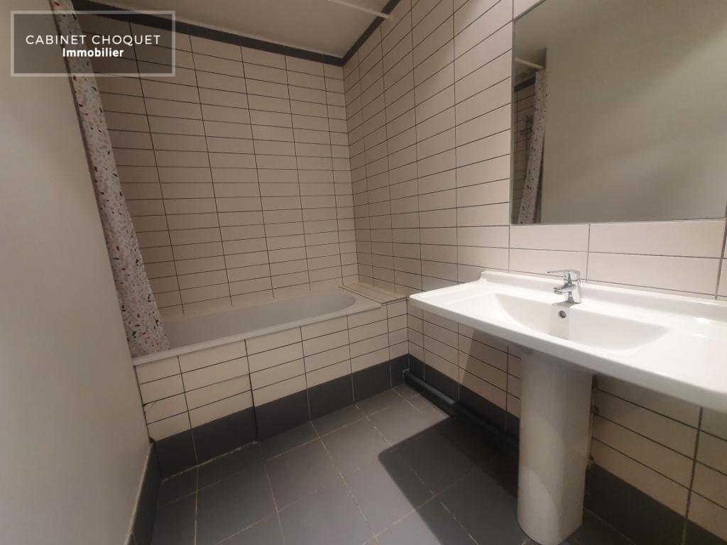 APPARTEMENT T2 A LOUER - VIEUX LILLE - 55.5 m2 - 935 € charges comprises par mois