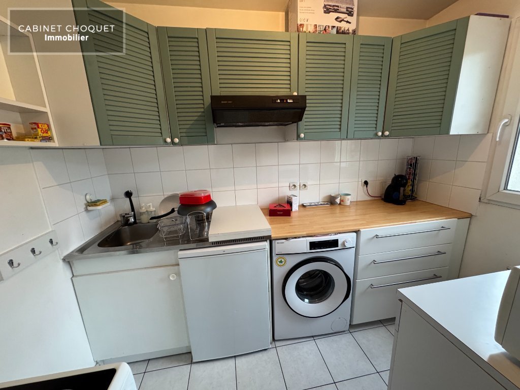 F2 AVEC GARAGE ET CAVE A LOUER - VIEUX-LILLE - 40 m2 - 789�&euro; charges comprises par mois