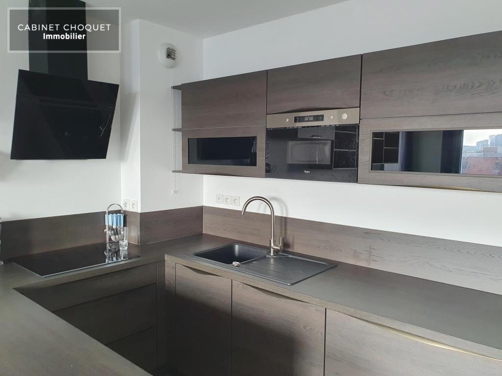 F2 BBC AVEC TERRASSSE & PARKING A VENDRE - LILLE FIVES - 40.5 m2 - 156000€