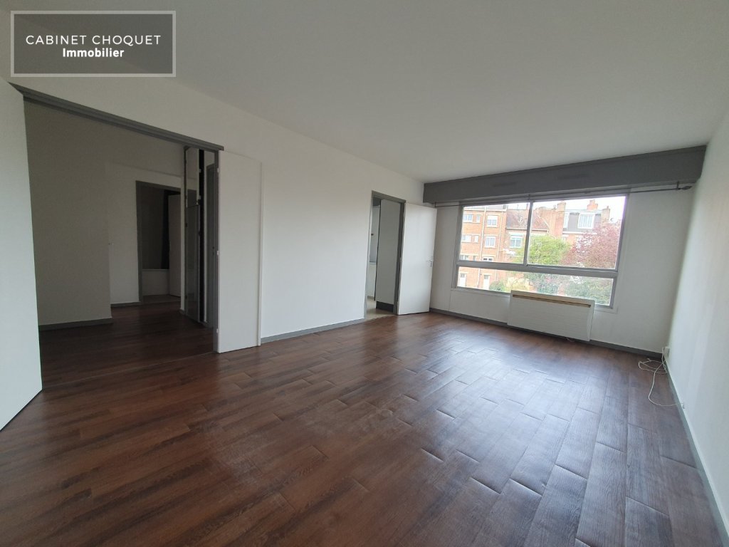 F2 EN RESIDENCE AVEC PARKING A VENDRE - LILLE SAINT MAURICE - 46 m2 - 127000€