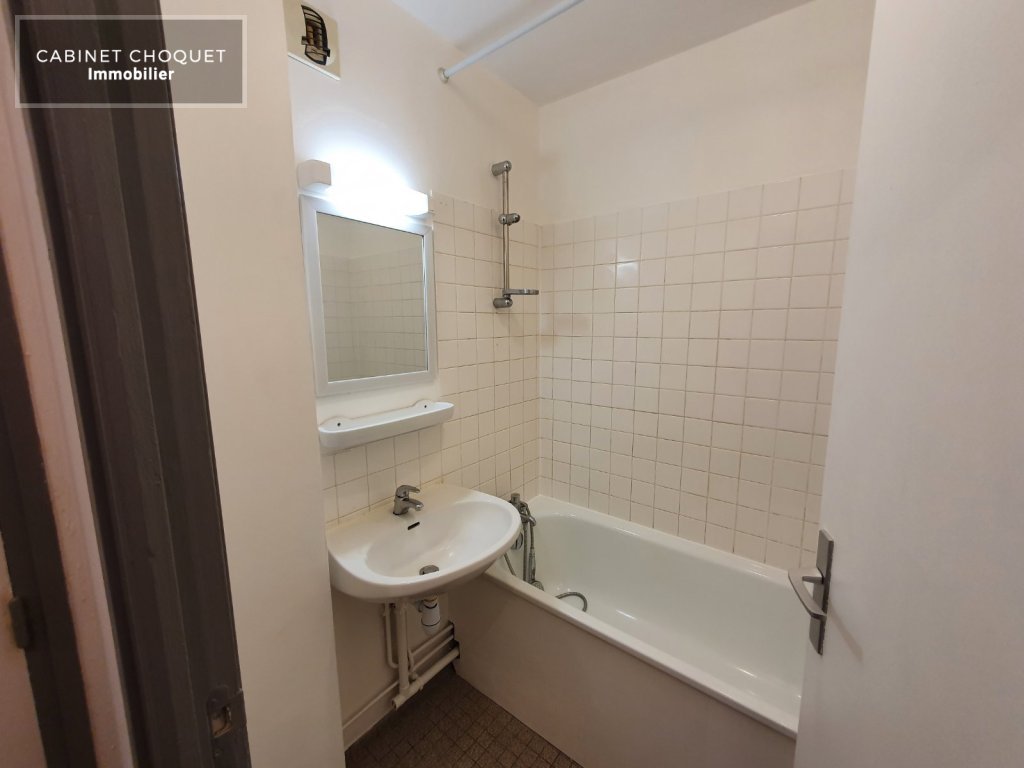 F2 EN RESIDENCE AVEC PARKING A VENDRE - LILLE SAINT MAURICE - 46 m2 - 119�500�&euro;