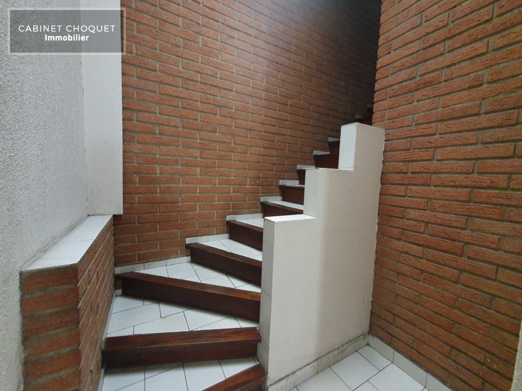 F2 LUMINEUX EN DUPLEX A VENDRE - LILLE Saint Michel - 49 m2 - 160000€