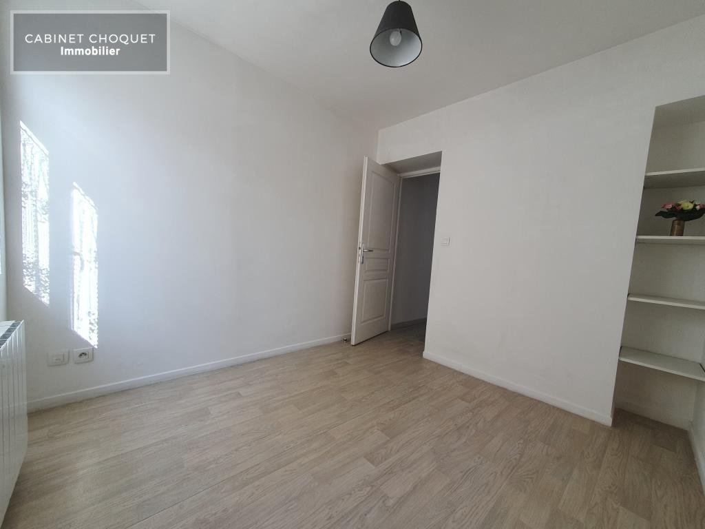 FACHES THUMESNIL - LIMITE LILLE & RONCHIN - F3 EN RDC AVEC TERRASSE ET PARKING - Disponible à partir du 14 août