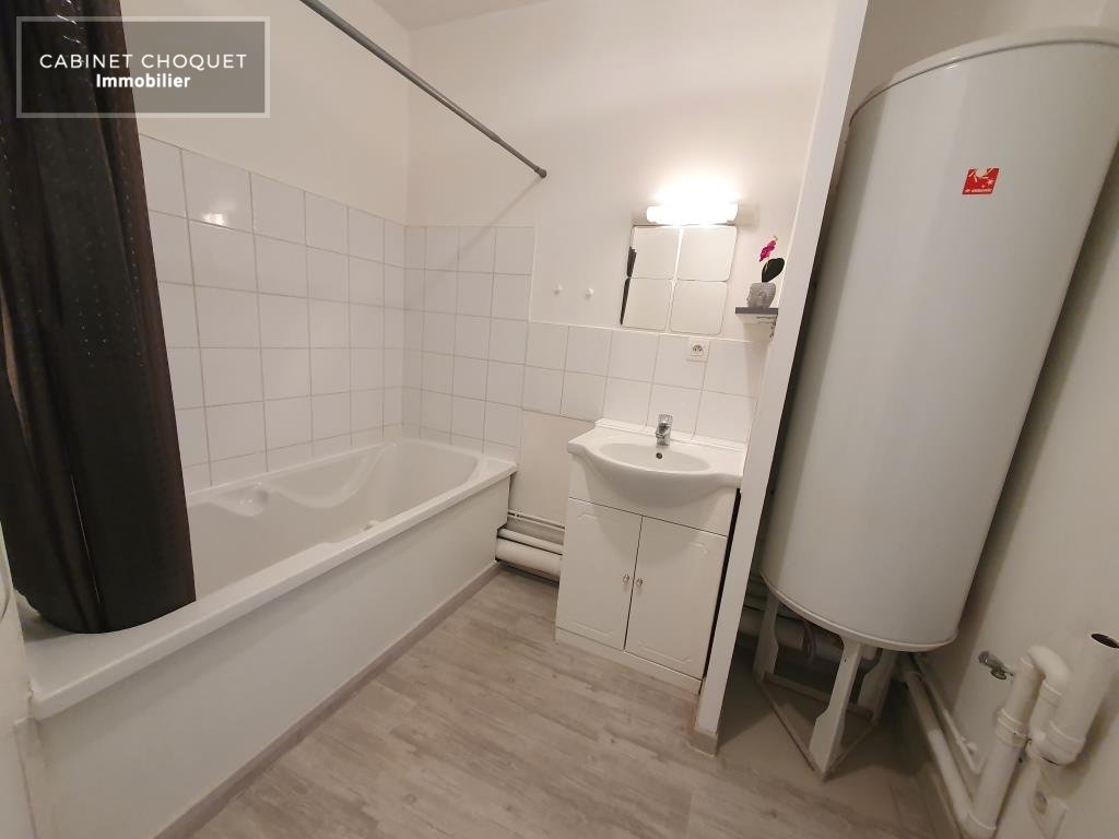 FACHES THUMESNIL - LIMITE LILLE & RONCHIN - F3 EN RDC AVEC TERRASSE ET PARKING - Disponible à partir du 14 août