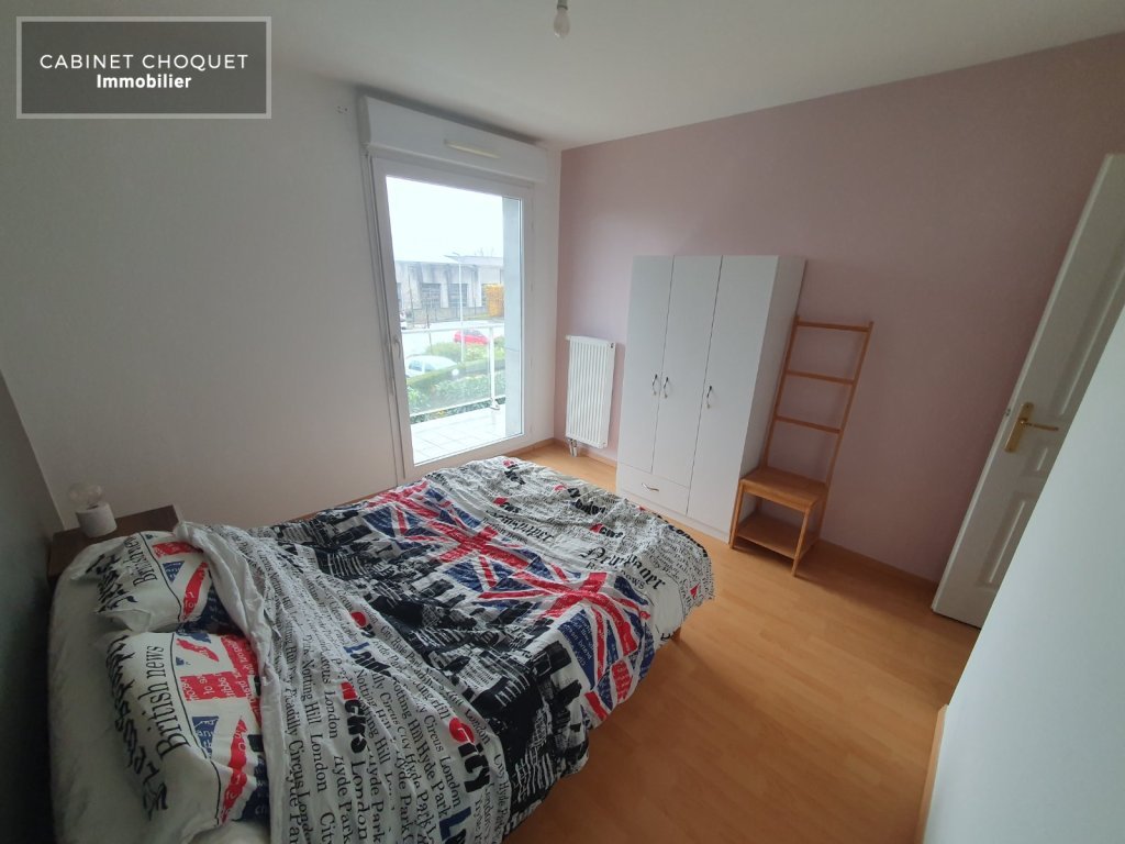 F3 MEUBLE AVEC PARKING ET BALCONS A LOUER - LA MADELEINE LIMITE MARCQ EN BAROEUL - 63 m2 - 1 095 &euro; charges comprises par mois