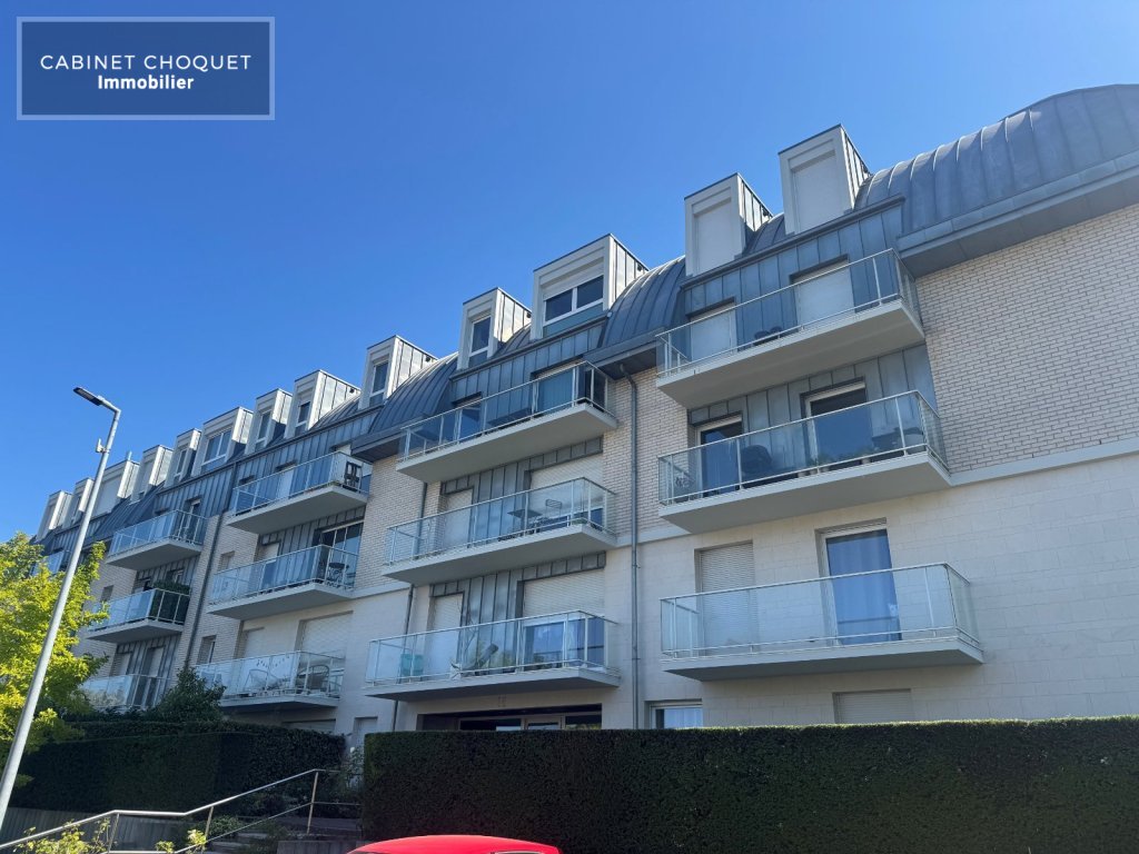 F3 MEUBLE AVEC PARKING ET BALCONS A LOUER - LA MADELEINE LIMITE MARCQ EN BAROEUL - 63 m2 - 1 095 &euro; charges comprises par mois