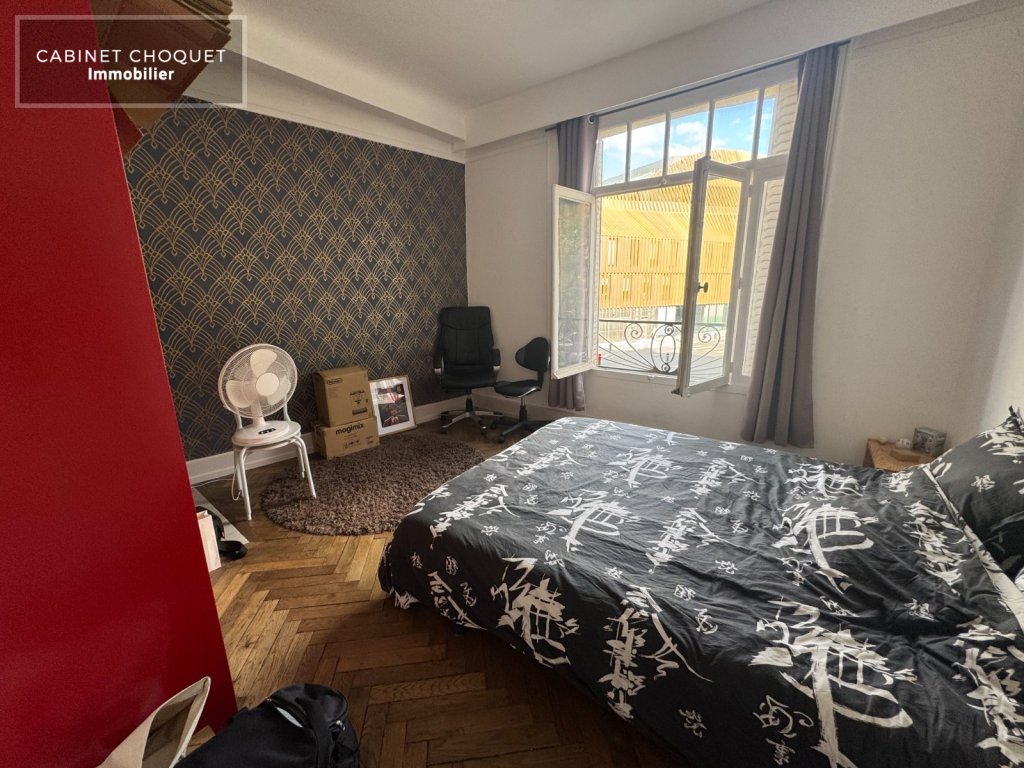 LILLE - PLEIN CENTRE - GARE LILLE FLANDRES  - PROX RUE DU MOLINEL - METROS COMMERCES - STATION V LILLE - F3 BIS AVEC CAVE - Disponible de suite