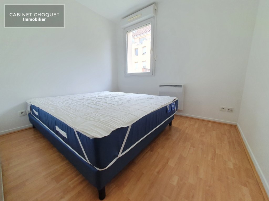 LILLE - ENTRE VAUBAN & GAMBETTA - PROX METRO CORMONTAIGNE - COMMERCES - F3 MEUBLE AVEC GARAGE, BALCON & CAVE - DISPONIBLE LE 29 JANVIER