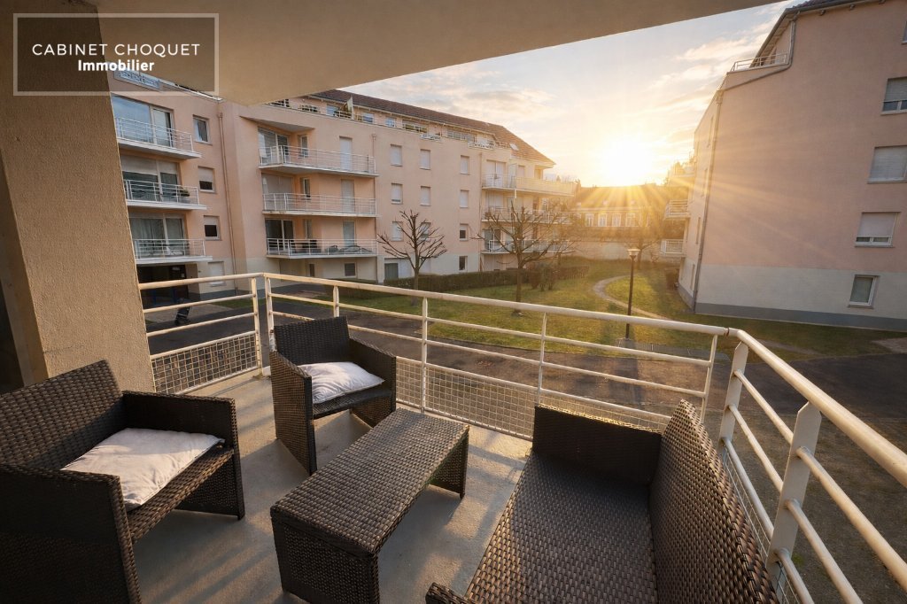 LILLE - ENTRE VAUBAN & GAMBETTA - PROX METRO CORMONTAIGNE - COMMERCES - F3 MEUBLE AVEC GARAGE, BALCON & CAVE - DISPONIBLE LE 29 JANVIER