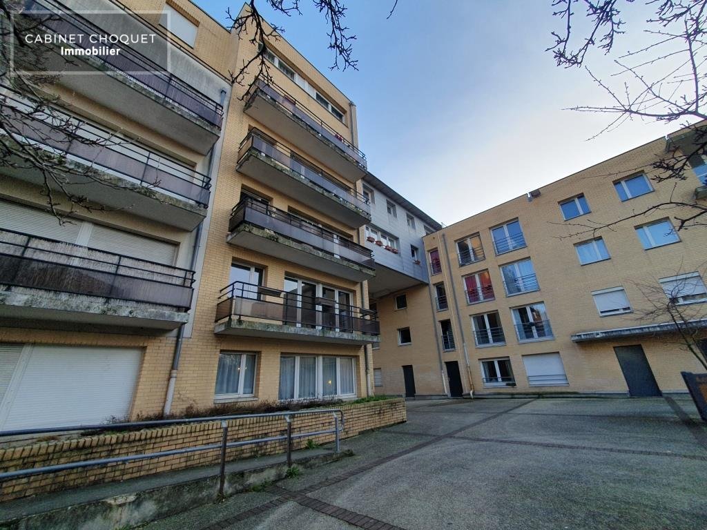 LILLE - CENTRE - GAMBETTA - THEATRE SEBASTOPOL - ENTRE METROS GAMBETTA & REPUBLIQUE - F3 BIS AVEC GARAGE - Disponible de suite