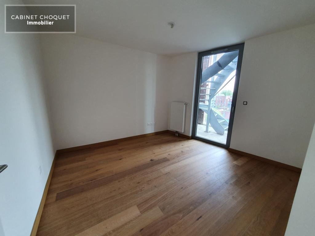 LILLE LIMITE LOMME -  PROX EURATECHNOLOGIE - METRO BOIS BLANC & CANTELEU - F3 BIS AVEC TOIT TERRASSE ET 2 PARKINGS - Disponible à partir du 31 août