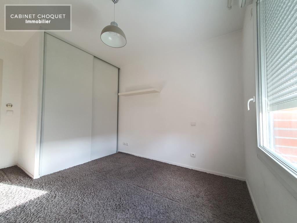 MOUVAUX - PROX BD DE LA MARNE & QUAI DU BLANC SEAU - TRAM - BUS - FACILITES GRANDS AXES - F3 AVEC TERRASSE ET PARKING - Disponible le 29 dcembre