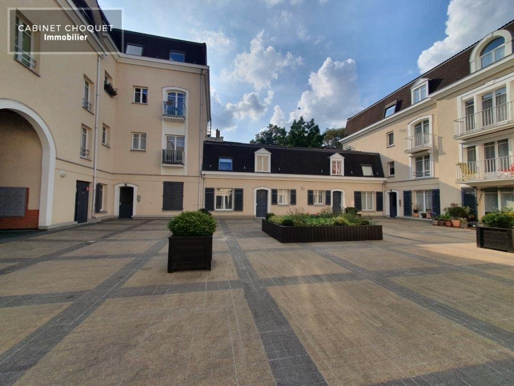 APPARTEMENT T3 A LOUER - VIEUX LILLE - 72 m2 - 1 099 € charges comprises par mois